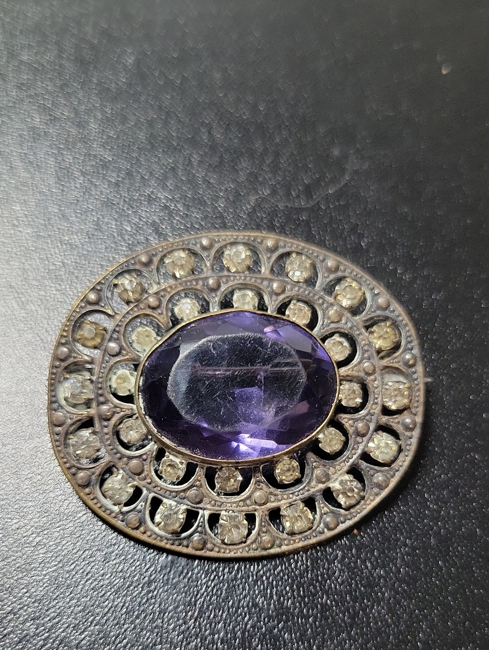 Antique-Style Purple Oval Crystal Brooch - Unbranded